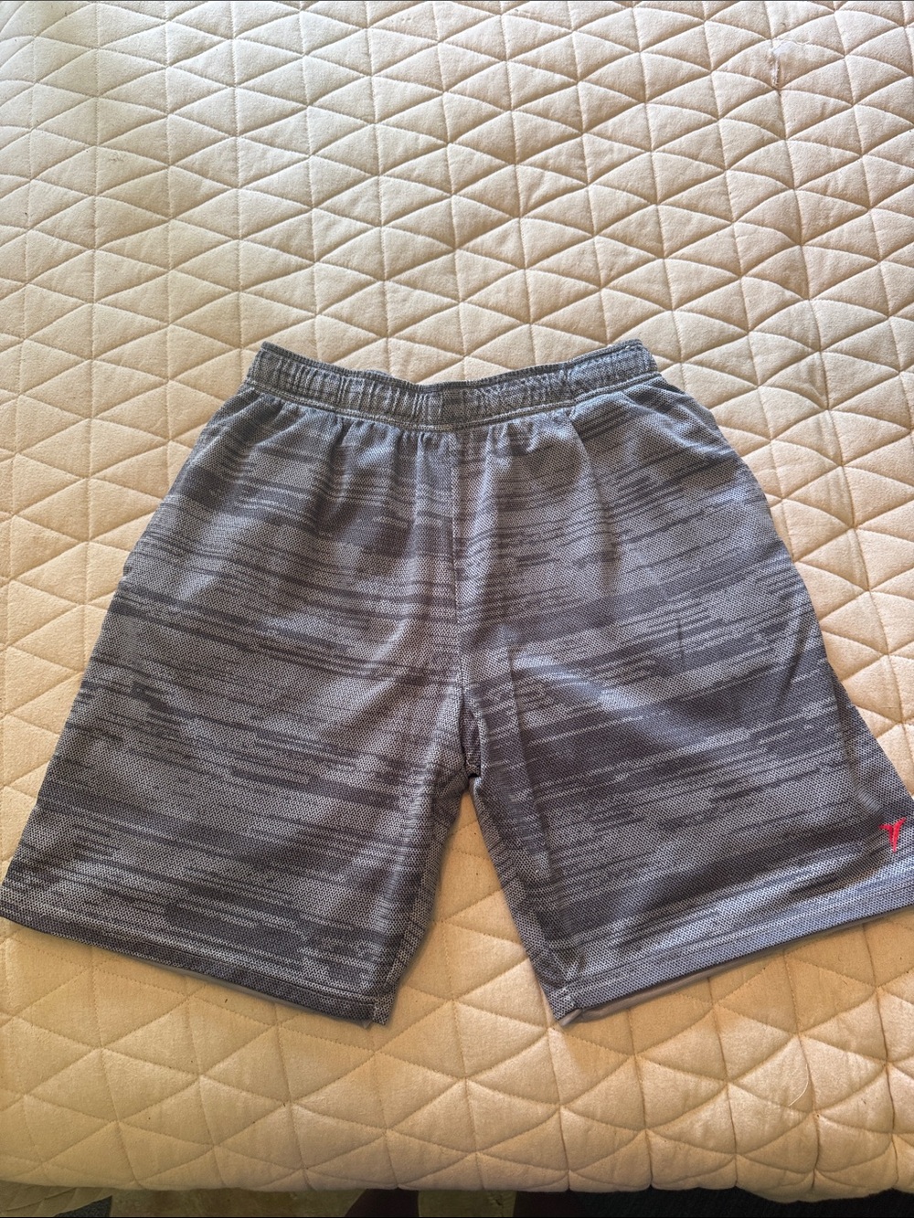 Old Navy Gray Men's Athletic Shorts with Subtle Stripe Pattern